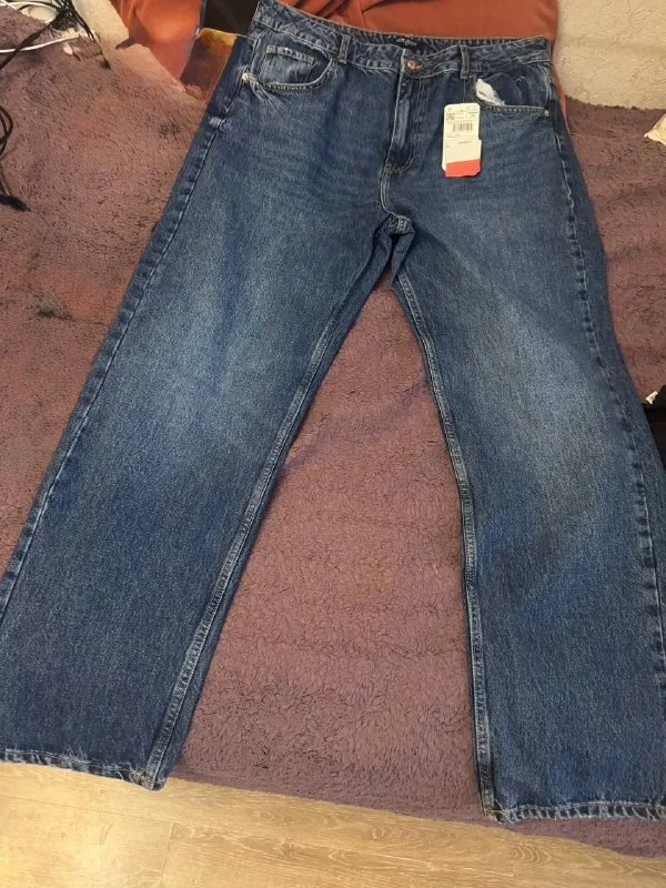 Men's jeans, size 34