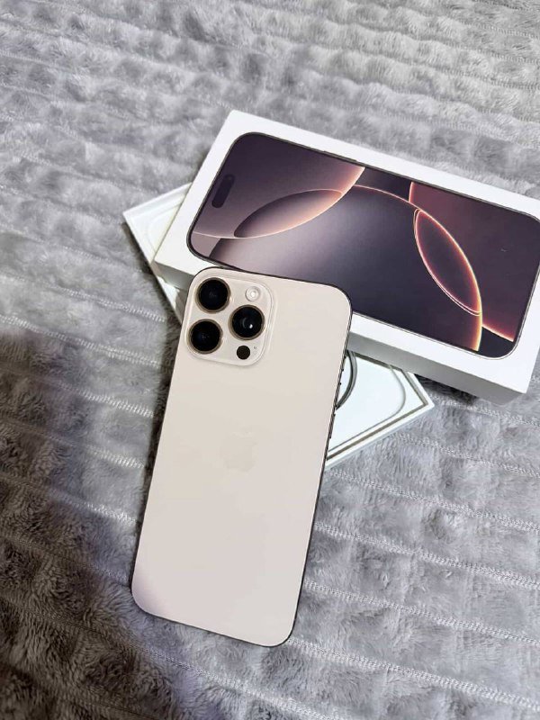 Айфон 16 про Макс 256 гб с коробкой, зарядкой и адаптером 6