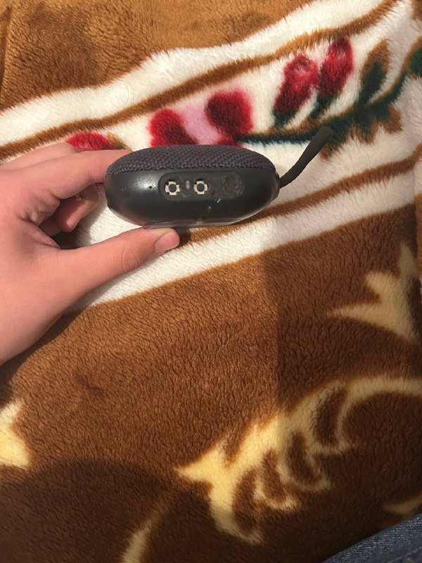 Телефон, колонка, электронные часы, умные часы 8