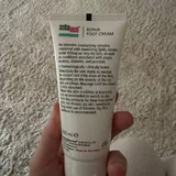 Кремы с мочевиной Isana и Sebamed 4