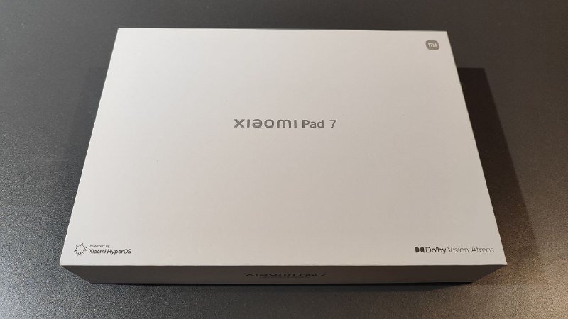 Xiaomi Pad 7 8GB RAM 128GB Wi-Fi планшет, адаптер, чехол
