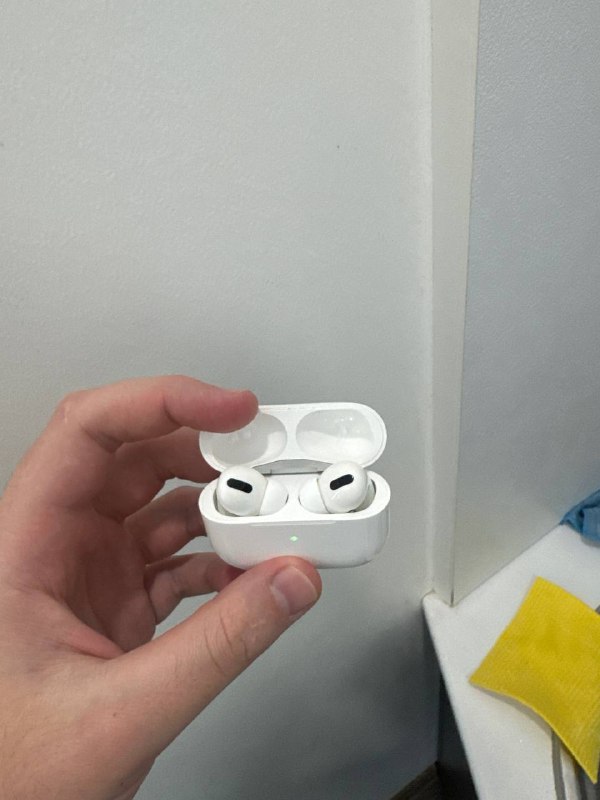 JBL Pulse 4, GoPro HERO11 Black, AirPods Pro 6