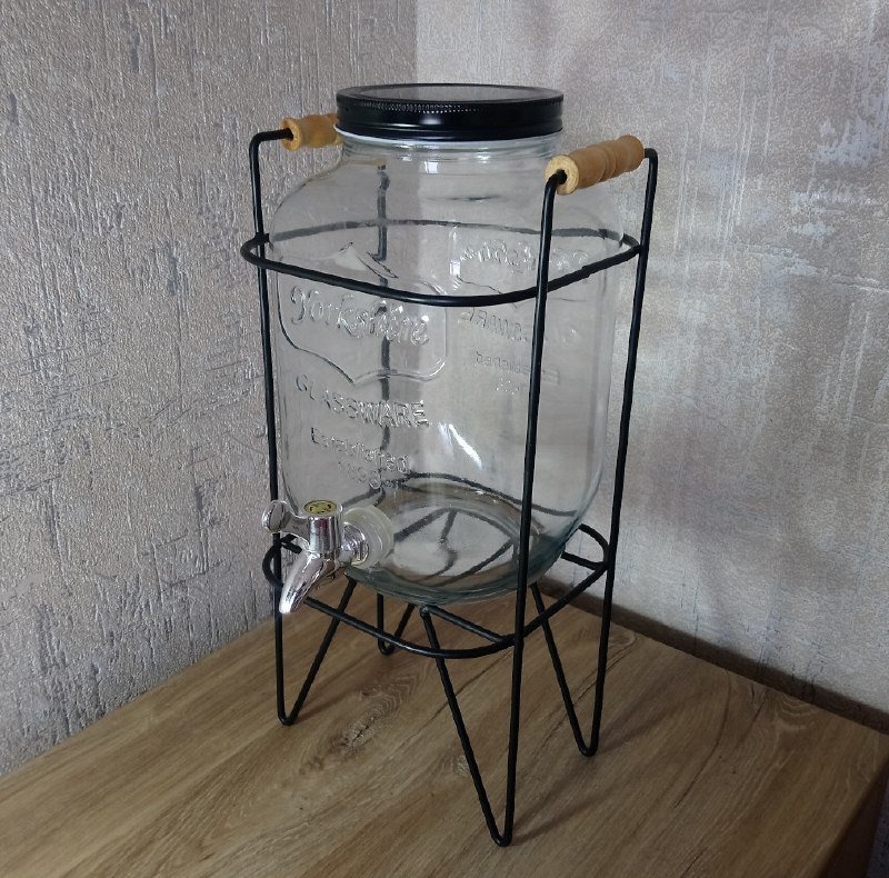 Банка с краном на подставке 3-4 литра