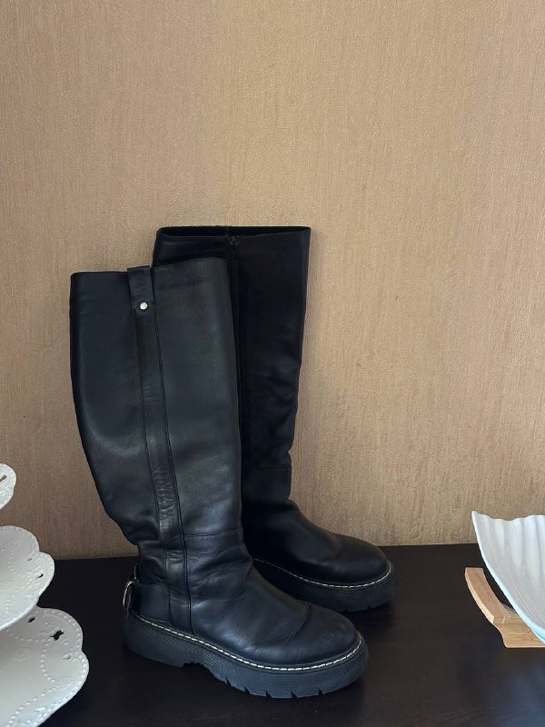 Кожаные сапожки 38.5-39 размер 5