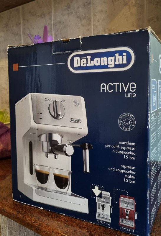 Кофе-машина DELONGHI