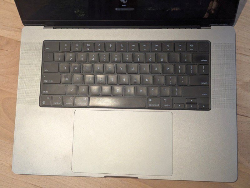 MacBook Pro 16" 2023 M2 Pro 16GB 512GB 4