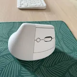 Монитор HP M24fw, мышь Logitech Lift, клавиатура K380, лампа 3