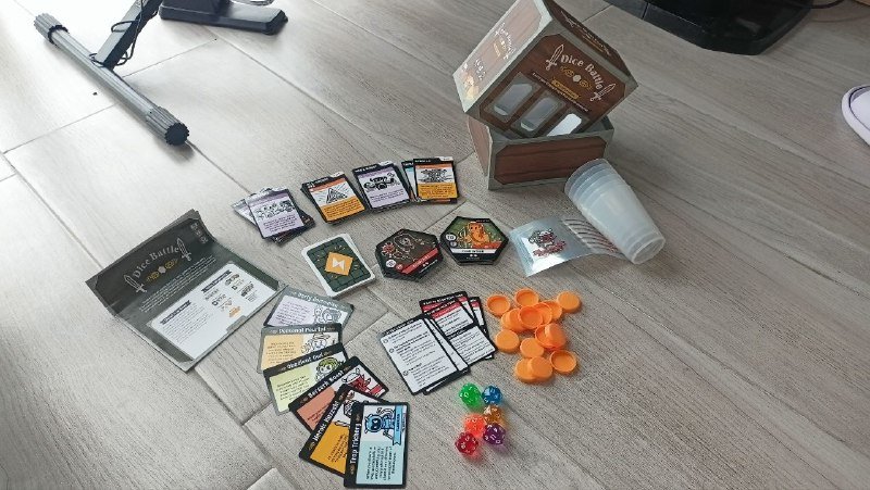 Настольная игра Dice Battle новая полный комплект 2