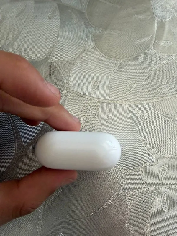 AirPods 4 1