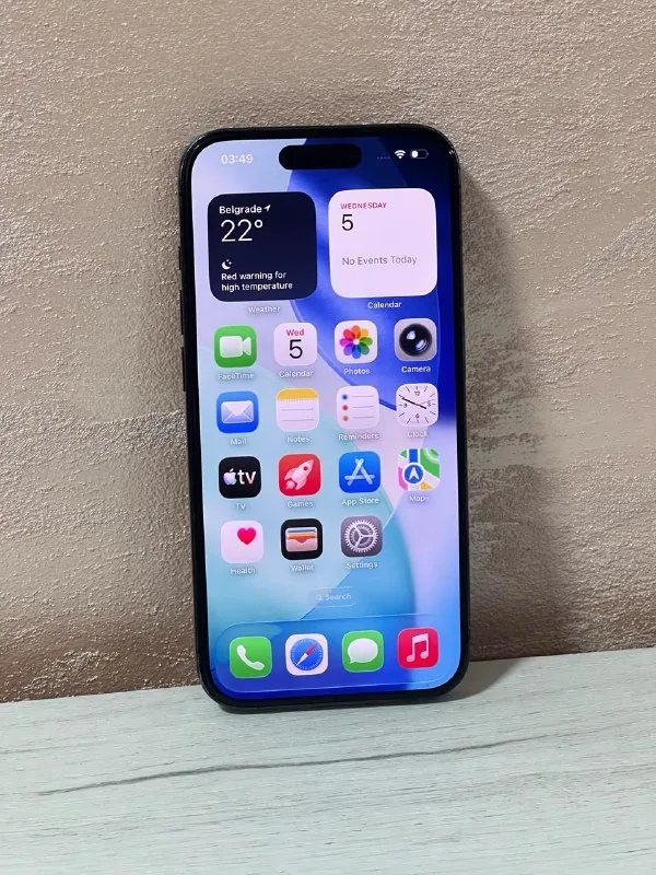 Apple iPhone 15 Pro 256gb черный 1
