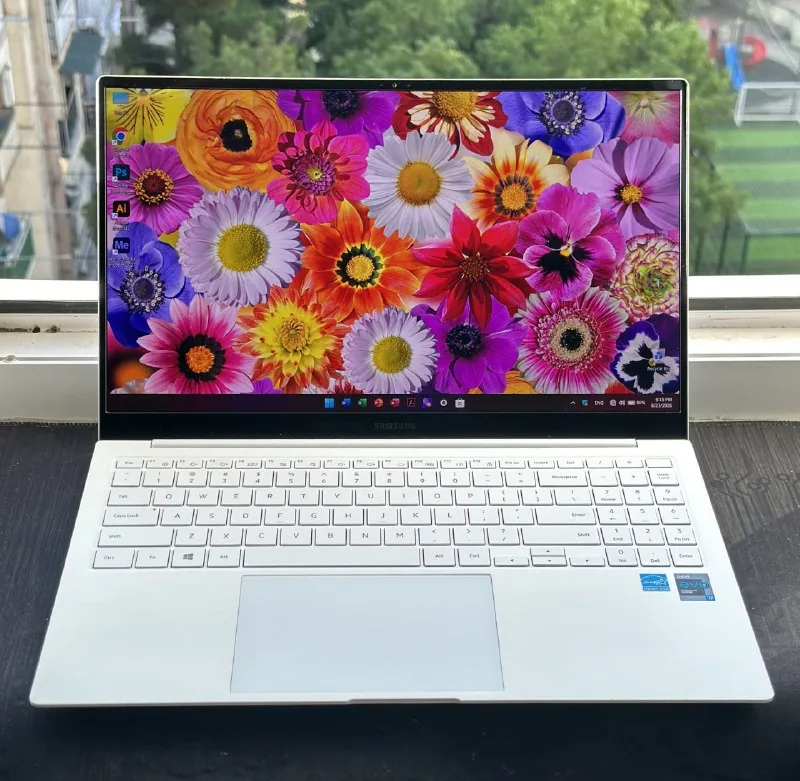 Samsung Galaxy Book Pro 1