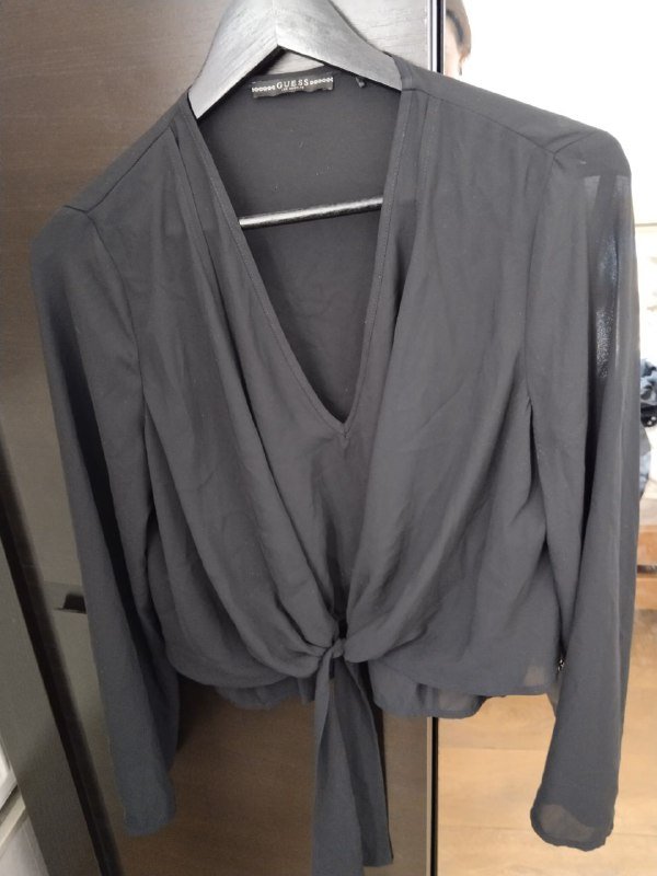 Блузка Guess размер 44 с поясом