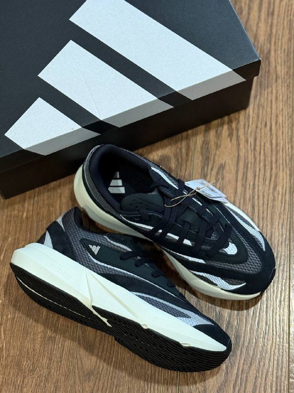 Мужские кроссовки Adidas размер US 11 3