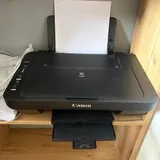 Стул на колесиках, принтер pixma MG2550s 3