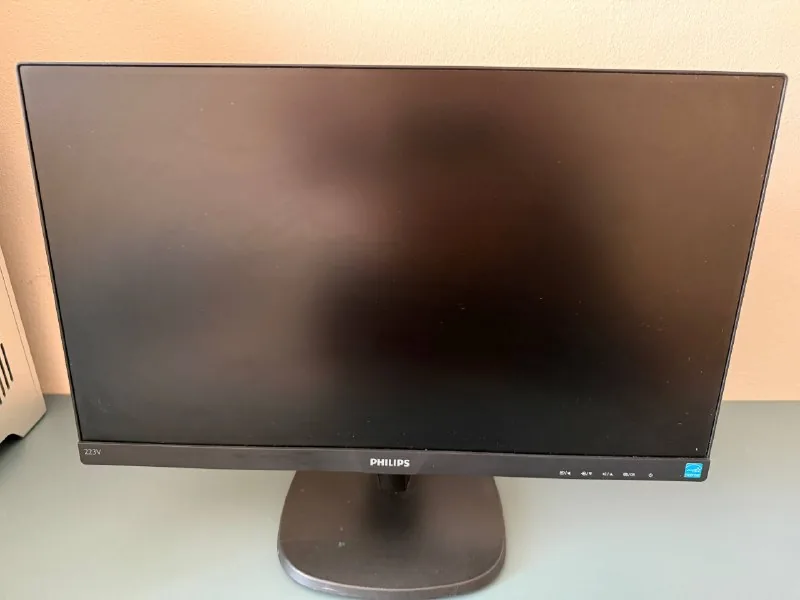 Монитор Philips 223v7q 21,5 дюйма Full HD IPS 1