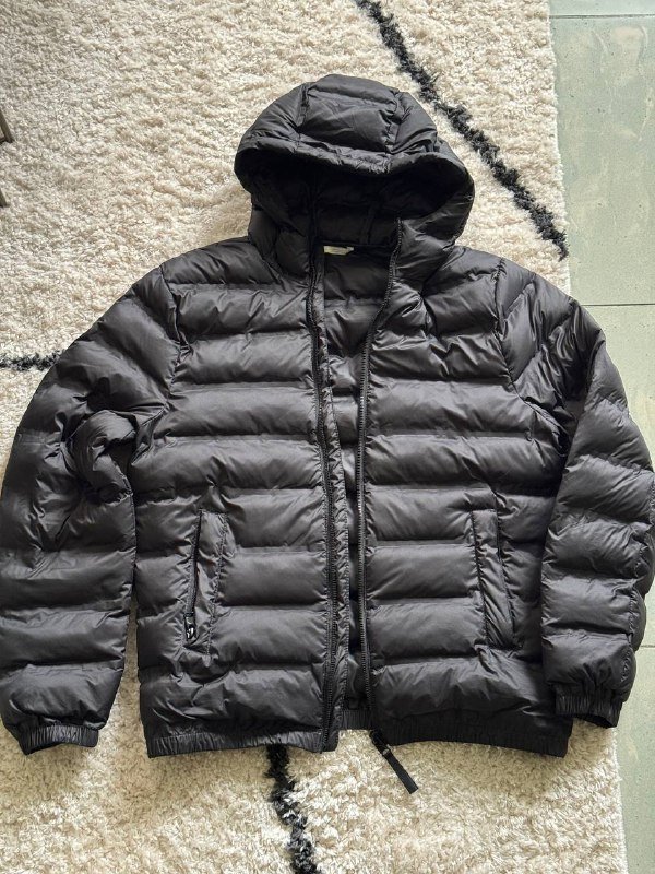 Куртка мужская Zara с капюшоном искусственным наполнителем