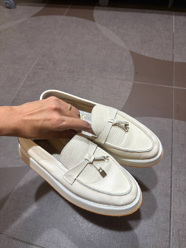 Vans 38 размер, бежевые женские лоферы 38 размер 2