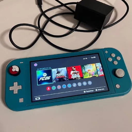 Nintendo Switch Lite, оригинальная зарядка, карта памяти 128 ГБ