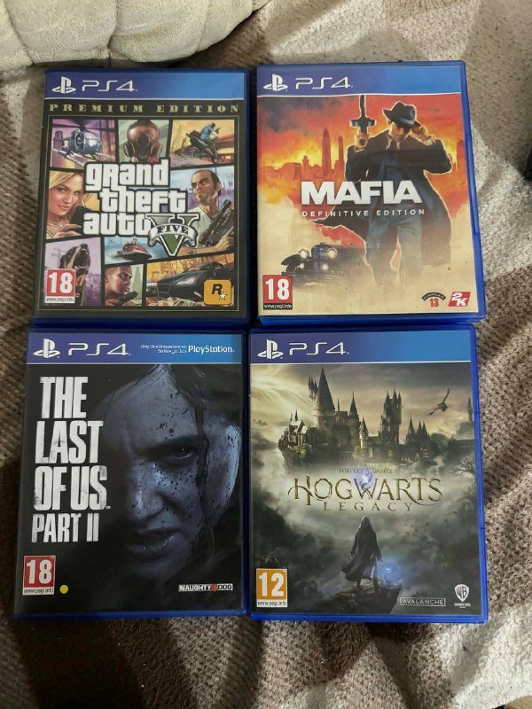 Компакт диски PlayStation с играми