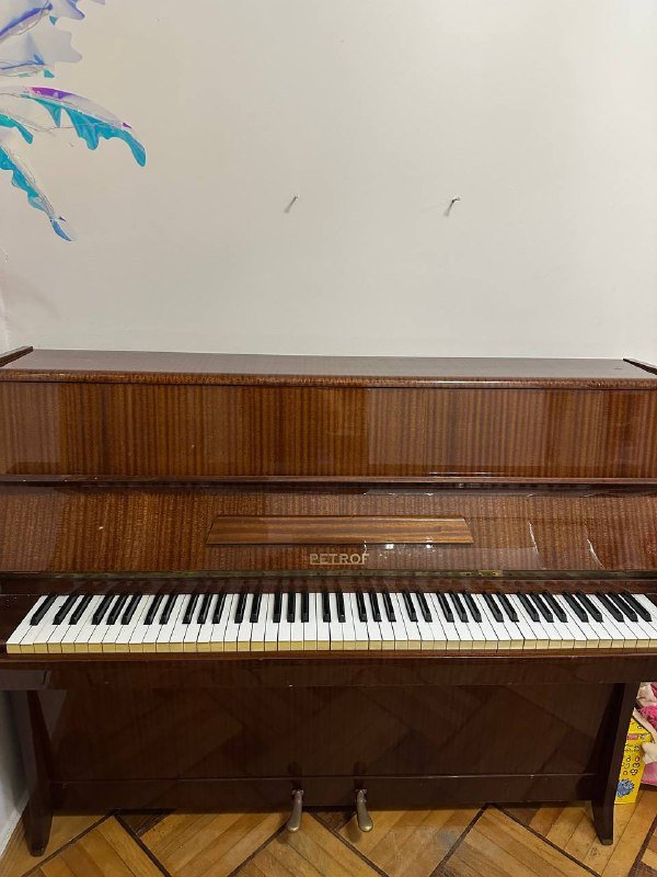 Пианино PETROF