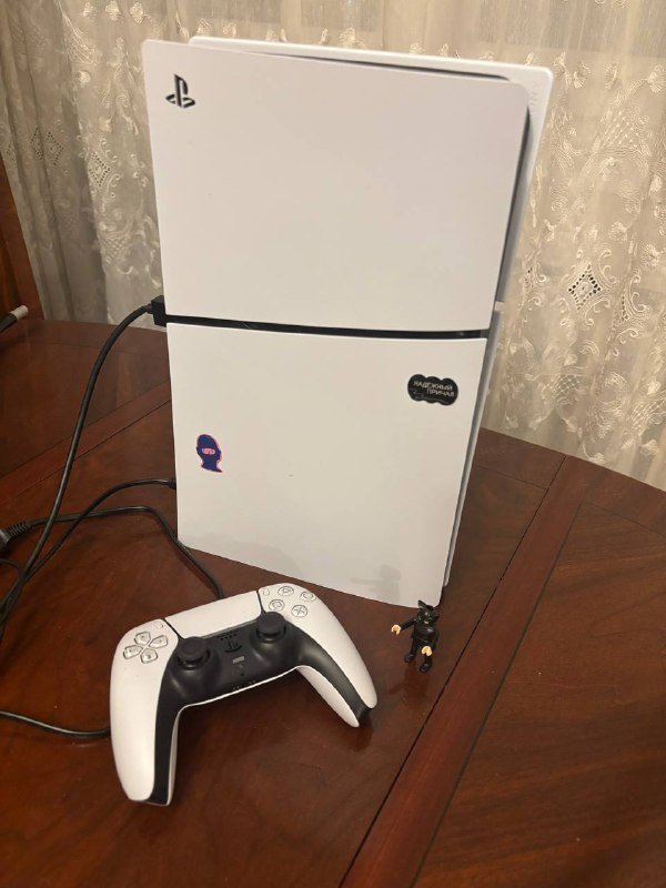 PS5 1ТБ, один джойстик