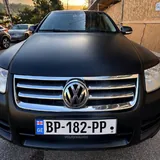 Volkswagen Touareg 2