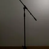 Микрофон Behringer XM8500, стойка 3