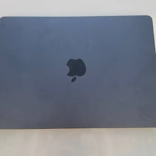 Apple MacBook Air 13 дюймов M2 8 ГБ 256 ГБ