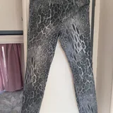 Джинсы, платье, плащ 4