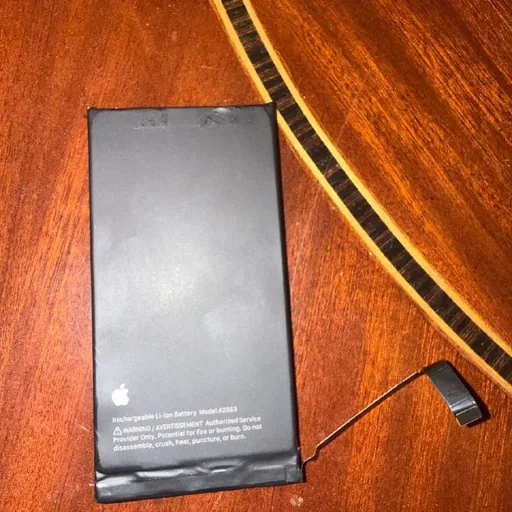 Батарея для iPhone 14