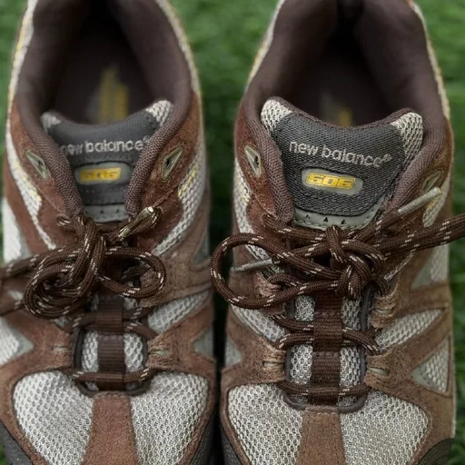 Мужские кроссовки New Balance 606 коричневые EU 44