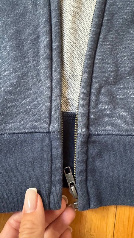 Костюм Uniqlo, футболка Sportmax code 7