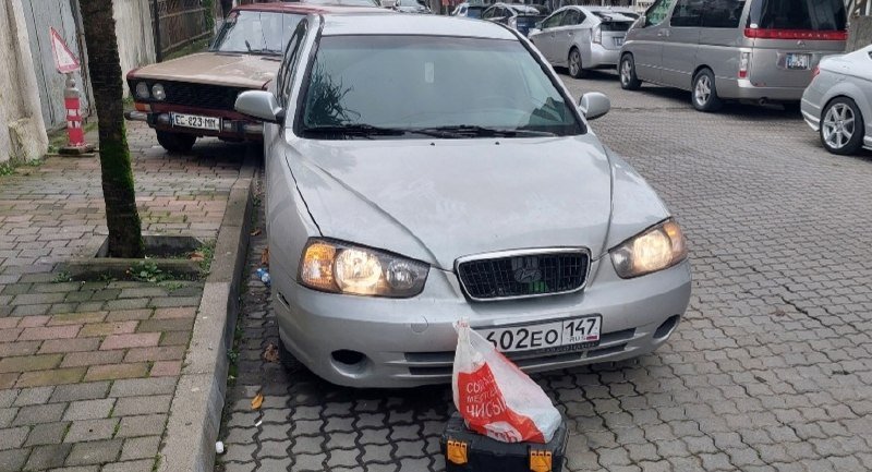 Hyundai Elantra 2001 бензин 2.0 АКПП