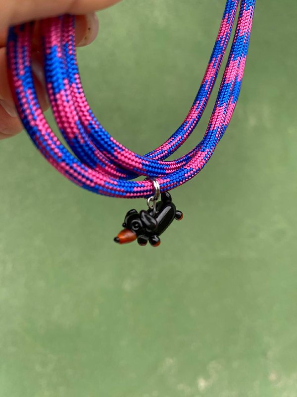 Полусапожки, ботильоны, сандалии, подвески, платок, жилетка джинсовая, шорты джинсовые 4