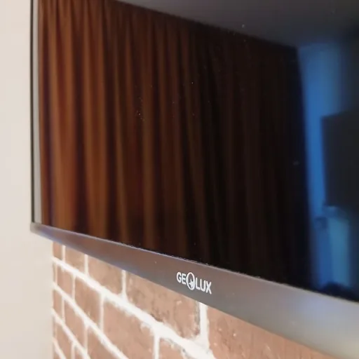 Телевизор Geolux Smart TV 50"