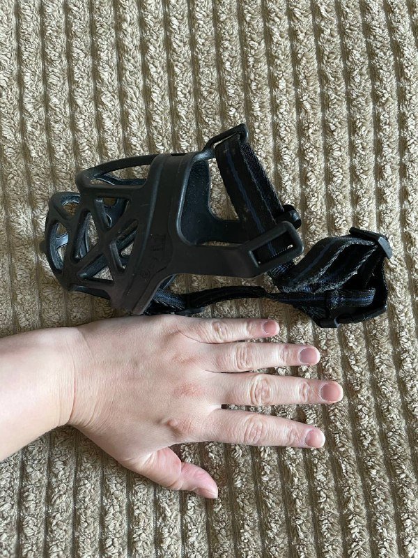 лежанка, лестница, зоошампуни, когтестрижка, пакетики, намордник 6