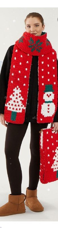 Длинный вязаный шарф с новогодними рисунками 3