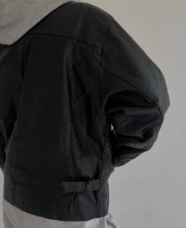 Кожаная куртка черная M/L унисекс 4
