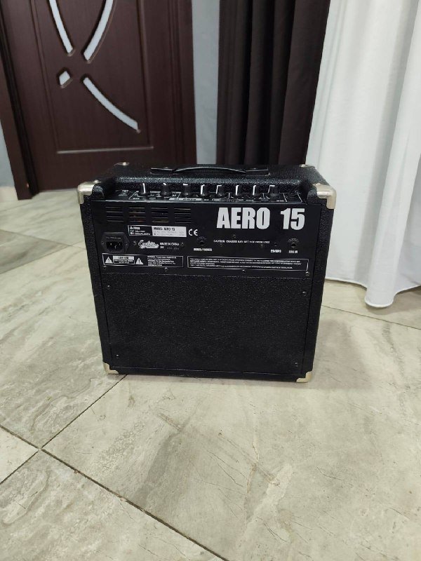 Усилитель для бас гитары Eagletone Aero 15 3