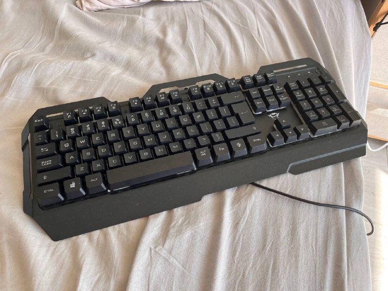 Клавиатура TRUST GXT856 TORAC