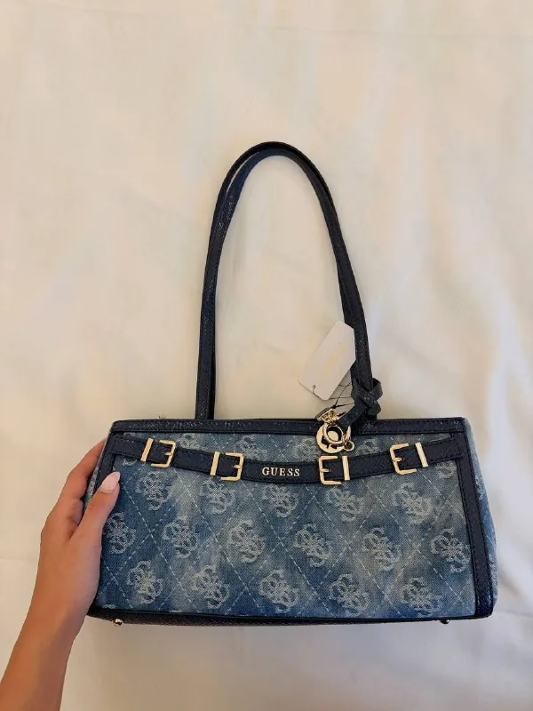 Guess Shoulder Bag 1