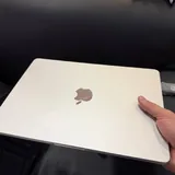 MacBook Air M4 16/512GB 1