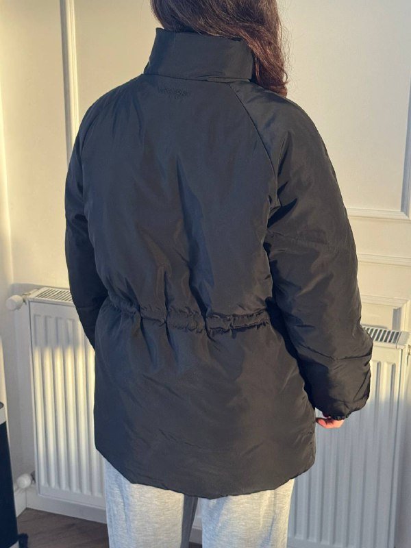 Чёрная зимняя куртка Wrangler размер S 3