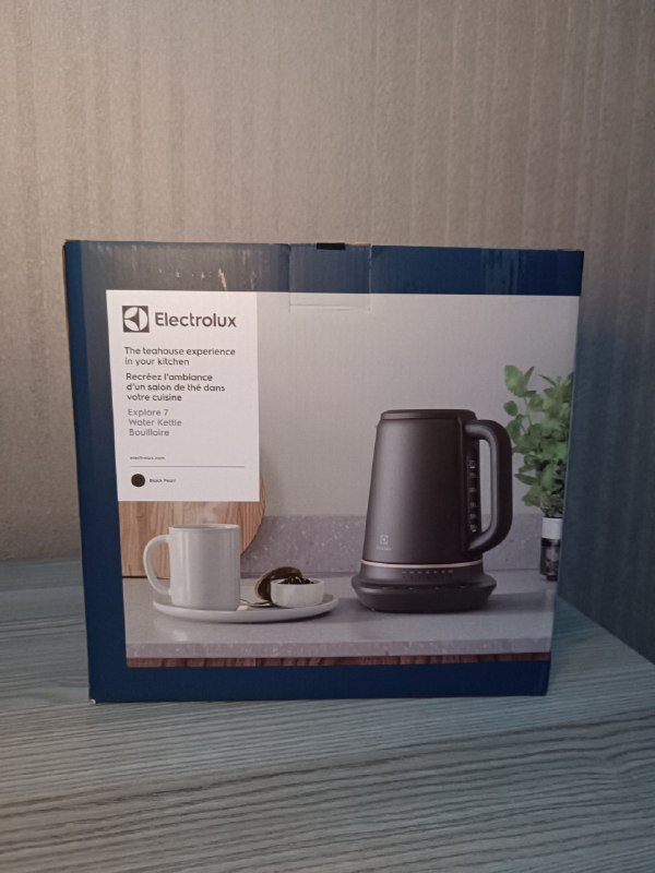 Электрический чайник Electrolux Explore 7, 1.7L, 2400W 4