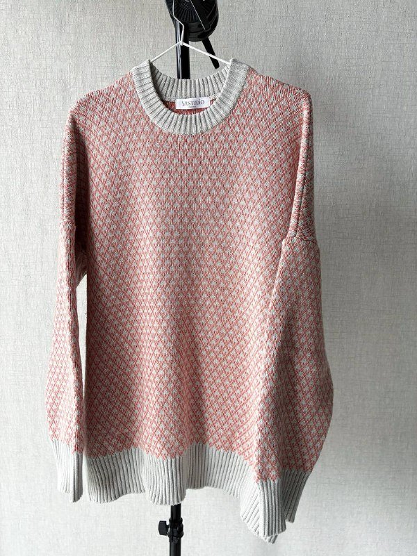 свитер YAR Studio