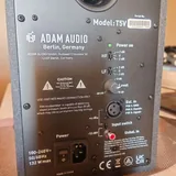 активный студийный монитор ADAM Audio T5V 2