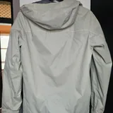 Ветровки Gelert и Tommy Hilfiger 6