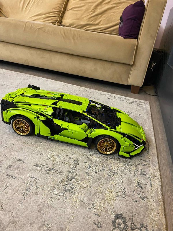 LEGO Technic Lamborghini Sián FKP 37 набор
