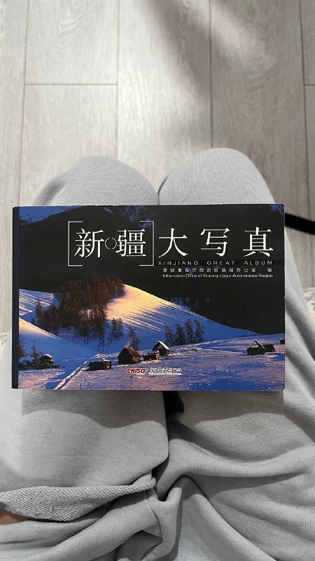 Книги (первые 4 по 5 лар, остальные по 3 лары) 5