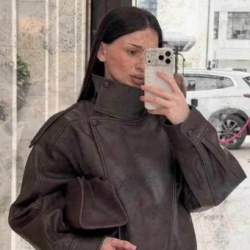 Zara-ს ოვერსაიზის ტყავის ქურთუკი